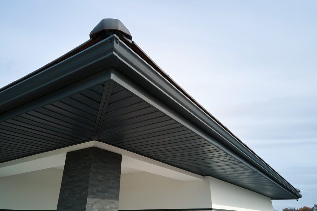 pros and cons of gutter installation